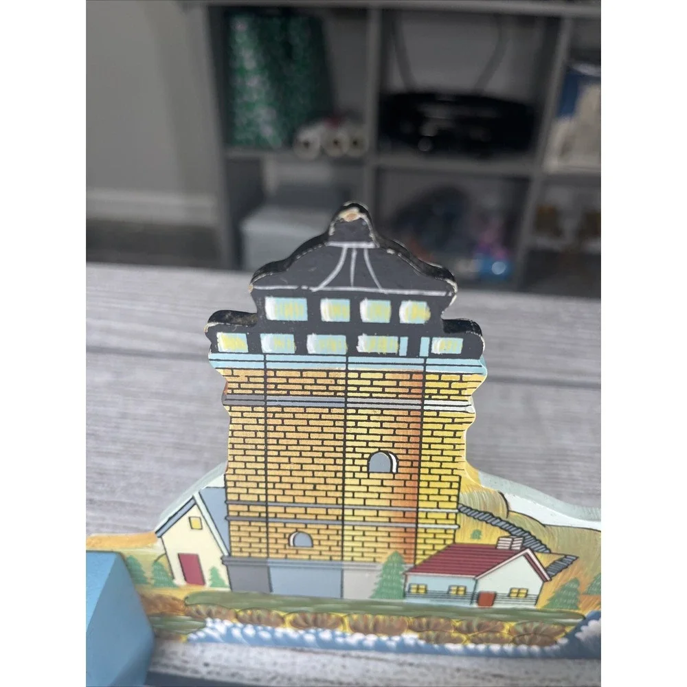 Lighthouse Wooden‎ Magnetic Hand Towel Holder